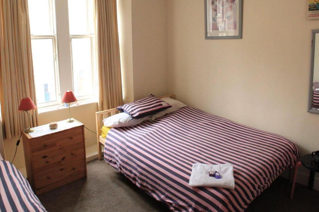 Entire Apartment In Edinburgh Buitenkant foto