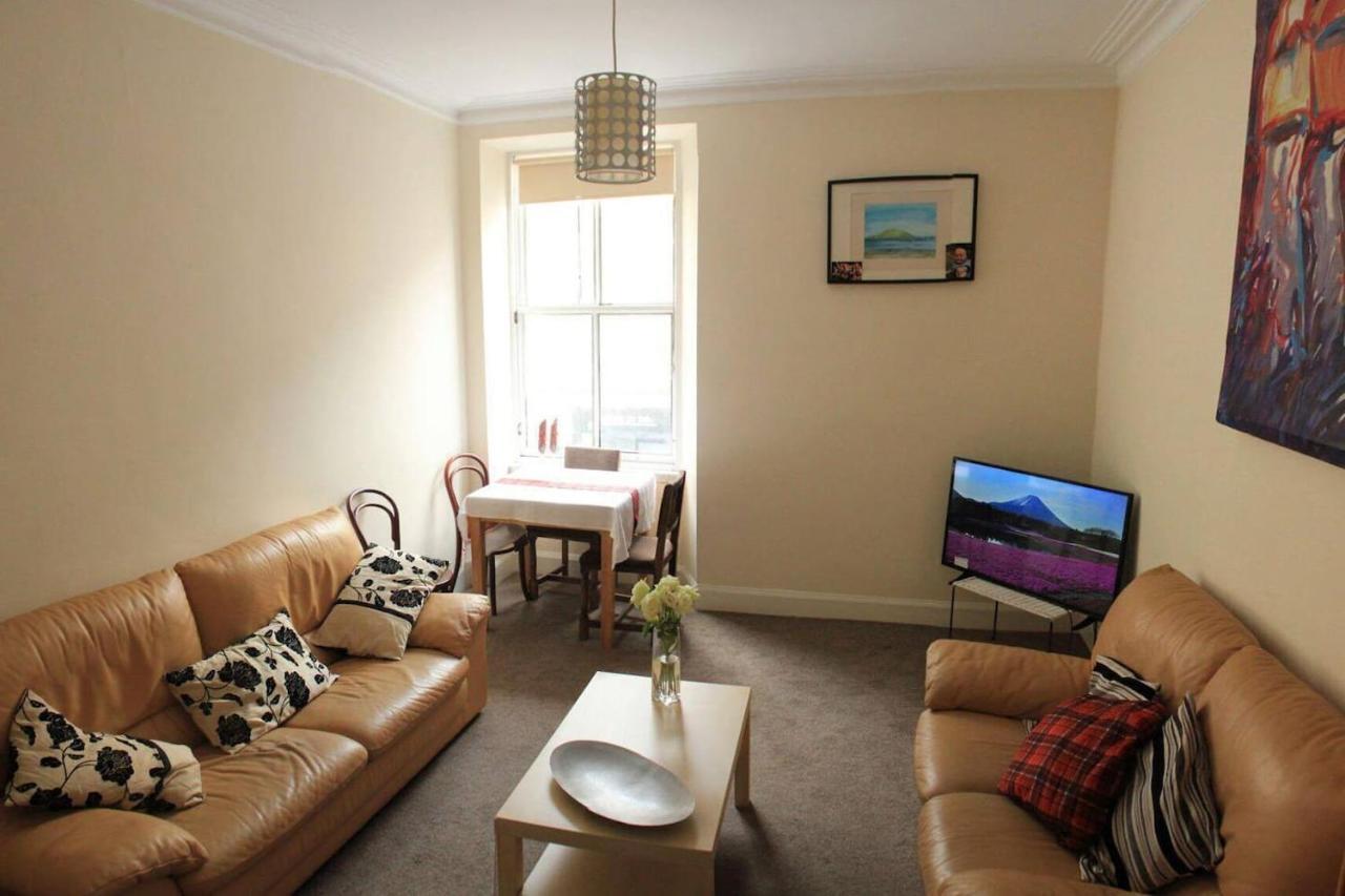 Entire Apartment In Edinburgh Buitenkant foto